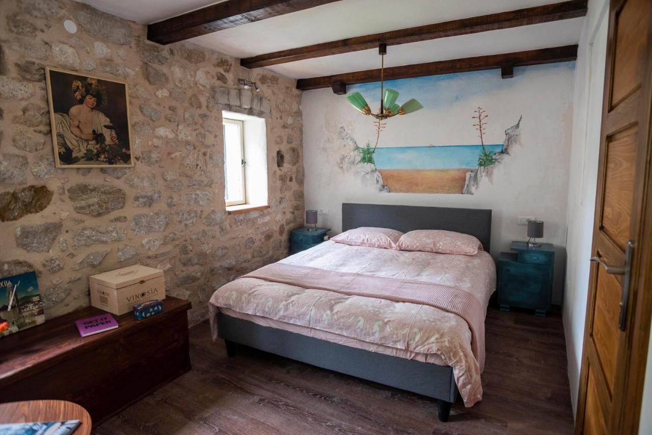 Guesthouse Nina Kastel Novi Екстер'єр фото