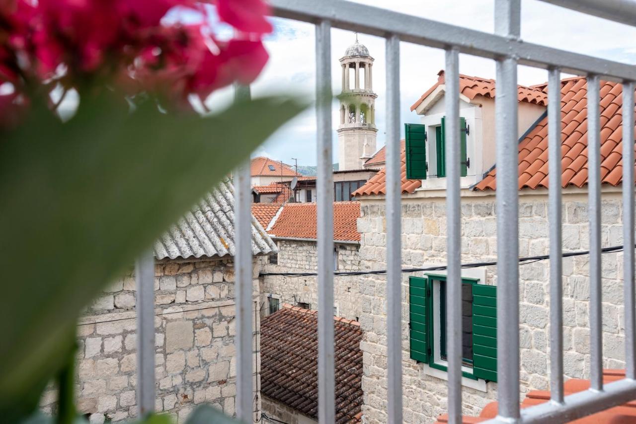 Guesthouse Nina Kastel Novi Екстер'єр фото